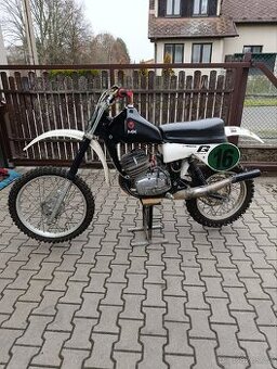ČZ 250 bočák motokros