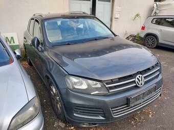 Volkswagen Touareg, 2011, 4.2l, 250kW, náhradní díly