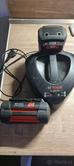 Prodám baterie  Bosch s nabíjecí  stanicí