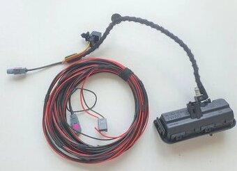 Zpětná kamera s kabeláží Karoq, Kodiaq, Fabia III , IV,Scala