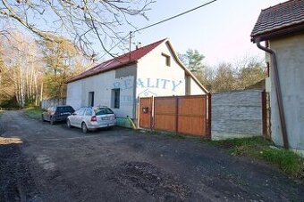 Prodej rodinného domu 130 m2, pozemek 1337m2, Chrášťany - Ch