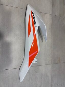 KTM 390 Adventure - levý přední plast