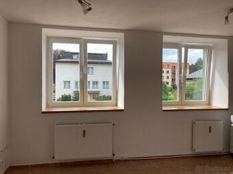 pronajmu garsonku v Hronově - 1