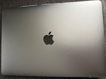 MacBook Air 13”