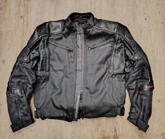 Bunda na moto Nazran Vector