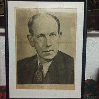Prodám obraz státníka A. Zápotockeho. Rozměr: 32x42 cm. Cena