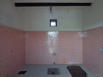 Pronajmu místnost - 1