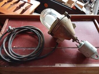 Retro industriální lampa