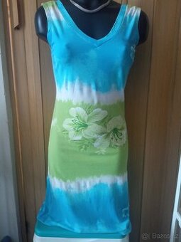 Dámské šaty velikost S