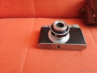 Funkční fotoaparát po babičce.