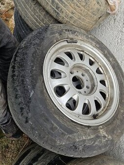 Sada nebo kus ALU kol BMW