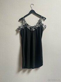 Nové letní černobílé šaty z Itálie