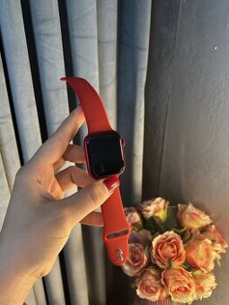 Nové Apple watch 8 45mm 100% baterie