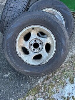 Ford Explorer kola pneumatiky