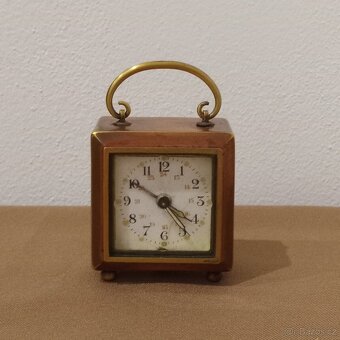 STAROŽITNÝ BUDÍK - ART DECO