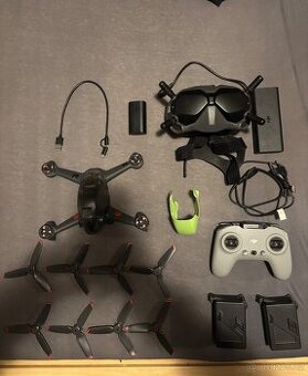 Dron DJI FPV Combo