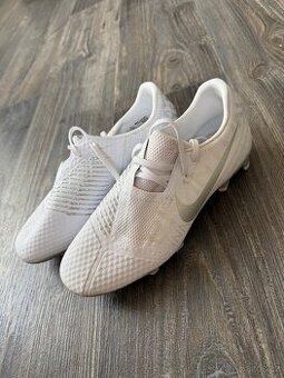 Kopačky Nike
