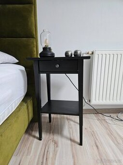 Noční stolky Ikea