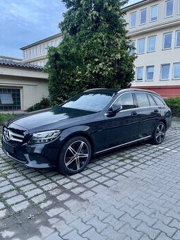 Mercedes - Benz W205 C300E/225kw, Plug-in Hybrid, Avantgarde
