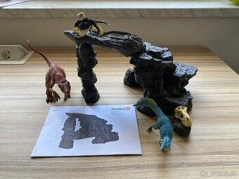 Dinosauri set Skala s pasi Schleich