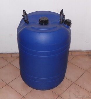 Kanystr na vodu cca 50L
