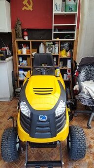 zahradní traktor Cub Cadet LT2