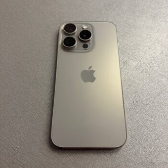 iPhone 15 Pro 256GB natural titan, 12 měsíců záruka