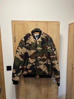Maskačový bomber CROPP velikost XXL bez potisku