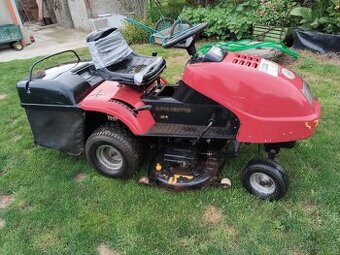 Prodám zahradní traktor - 1