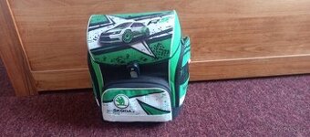 Školní taška,box na svačinu a penál