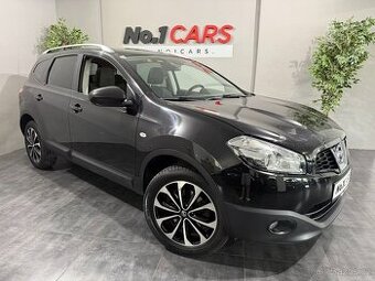 Nissan Qashqai 2,0 i +2 7 MÍST PANO KAMERA