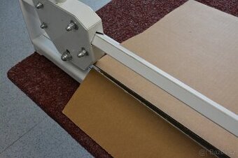 Řezačka na papír - karton 1500mm