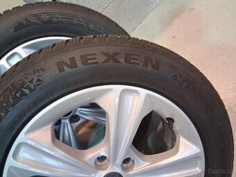Zimní pneu 235/55/17 orig sada Ford Kuga