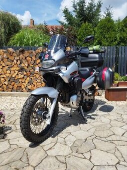 Suzuki xf 650 freewind