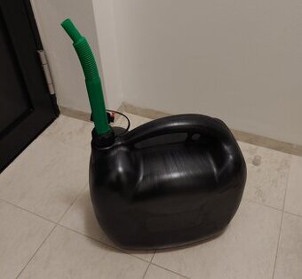 Kanystr na benzíl/diesel 20l (20 litrů)