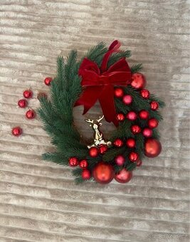 🎅 Elegantní vánoční věnec na dveře