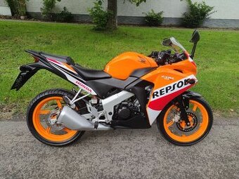 Honda CBR 125 R Repsol