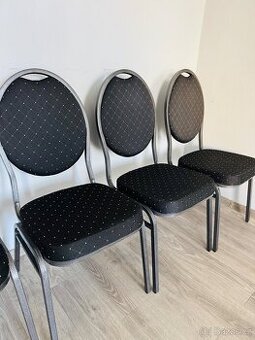 Banketová židle černá