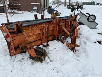 Sněhová radlice přední