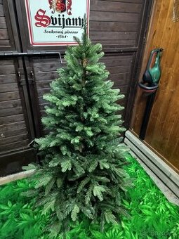 Nádherný vánoční strom 2,5D PURE LIVING, 180 cm