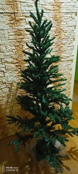 Vánoční stromek se stojánkem,180cm