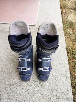 Pánské lyžáky Lange CRL 70 – pohodlné a funkční, dobrý stav