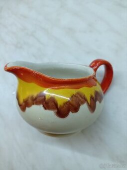 Keramická mléčenka art Deco