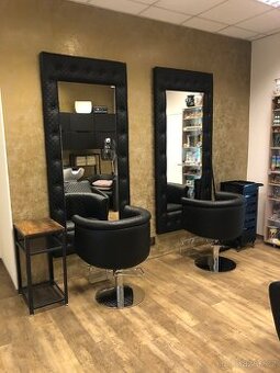 Kadeřnické vybavení - 1