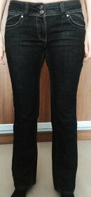 Dámské černé rifle C&A / velikost 38