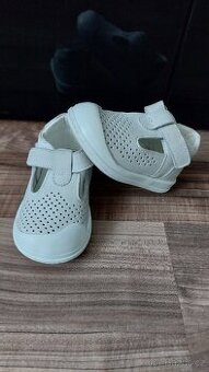 Sandálky Kitikate vel.20