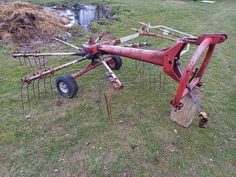 Shrnovač se Kuhn GA 300 NM