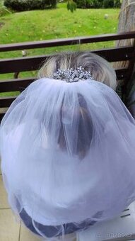 Svatební závoj s hřebínkem