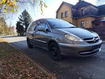 Citroen C8  2.0hdi