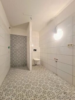 Prodej bytu 3+kk, 87 m2, Boleradice - 1